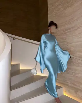 Sky Blue Elegantní Muslimské Ženy Formální Večerní Šaty Šaty De Soirée Korálky Dubaj Arabské Party Prom Šaty Dlouhé Rukávy