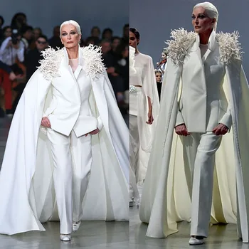 Navržen Bílé 2 Kusy Ženy Obleky Šaty S Pokličkou Party Šaty Volné Custom Made Elegantní Party Prom Šaty